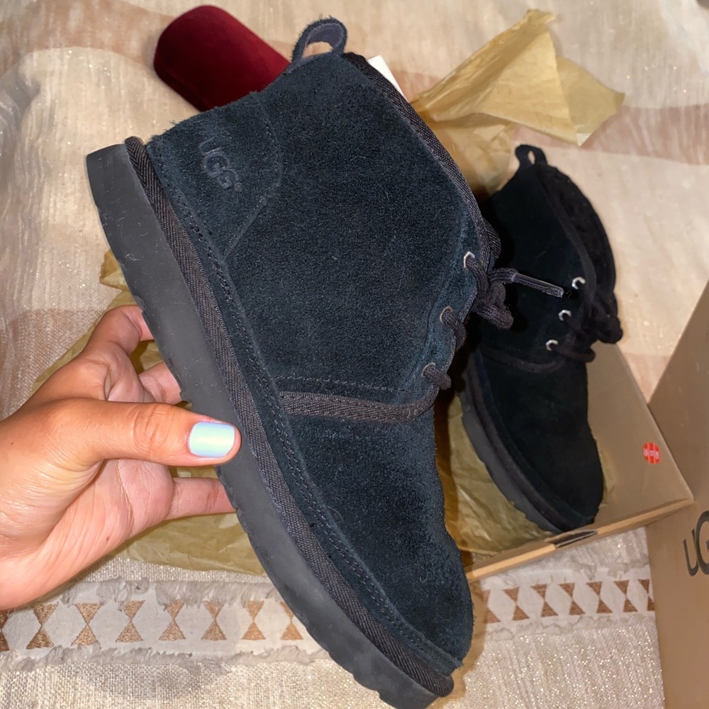 Ugg neumals kids, size 4